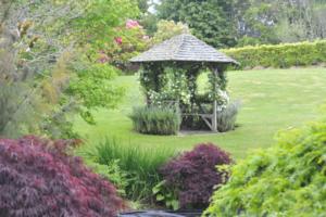 Garden Gazebo at The Pillars Retreat Taupo