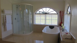 Pillars Suite Ensuite at our Taupo Country Accommodation