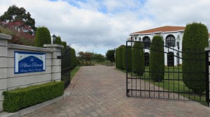 Entrance to The Pillars Retreat Bed and Breakfast